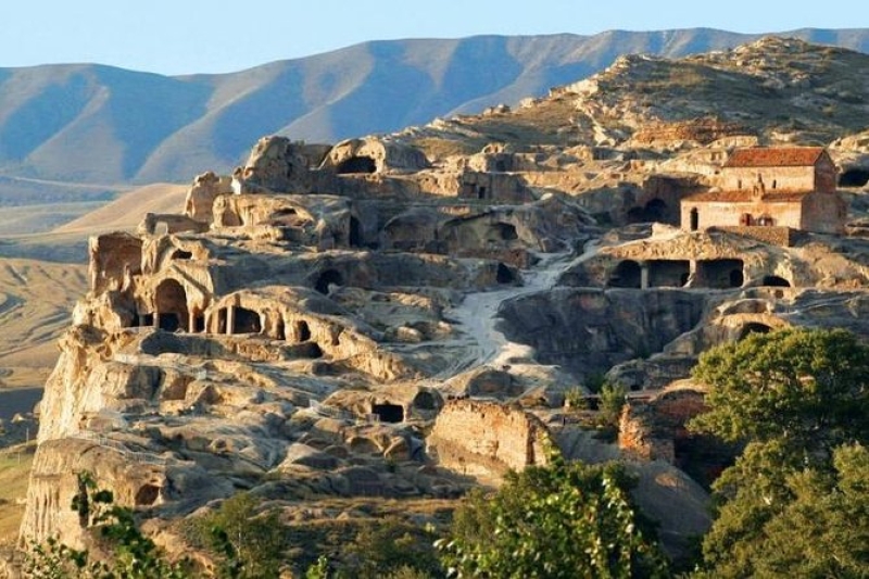 Imagens do CÁUCASO DOS SONHOS: AZERBAIJÃO, GEÓRGIA E ARMÊNIA